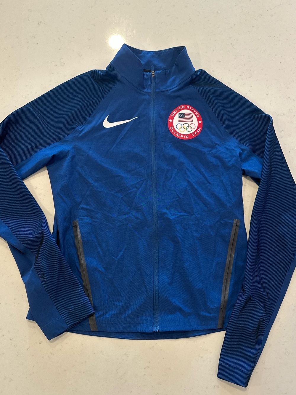 NWOT Nike Track Jacket Olympics Size XS Limited Edition Running Marathon Workout